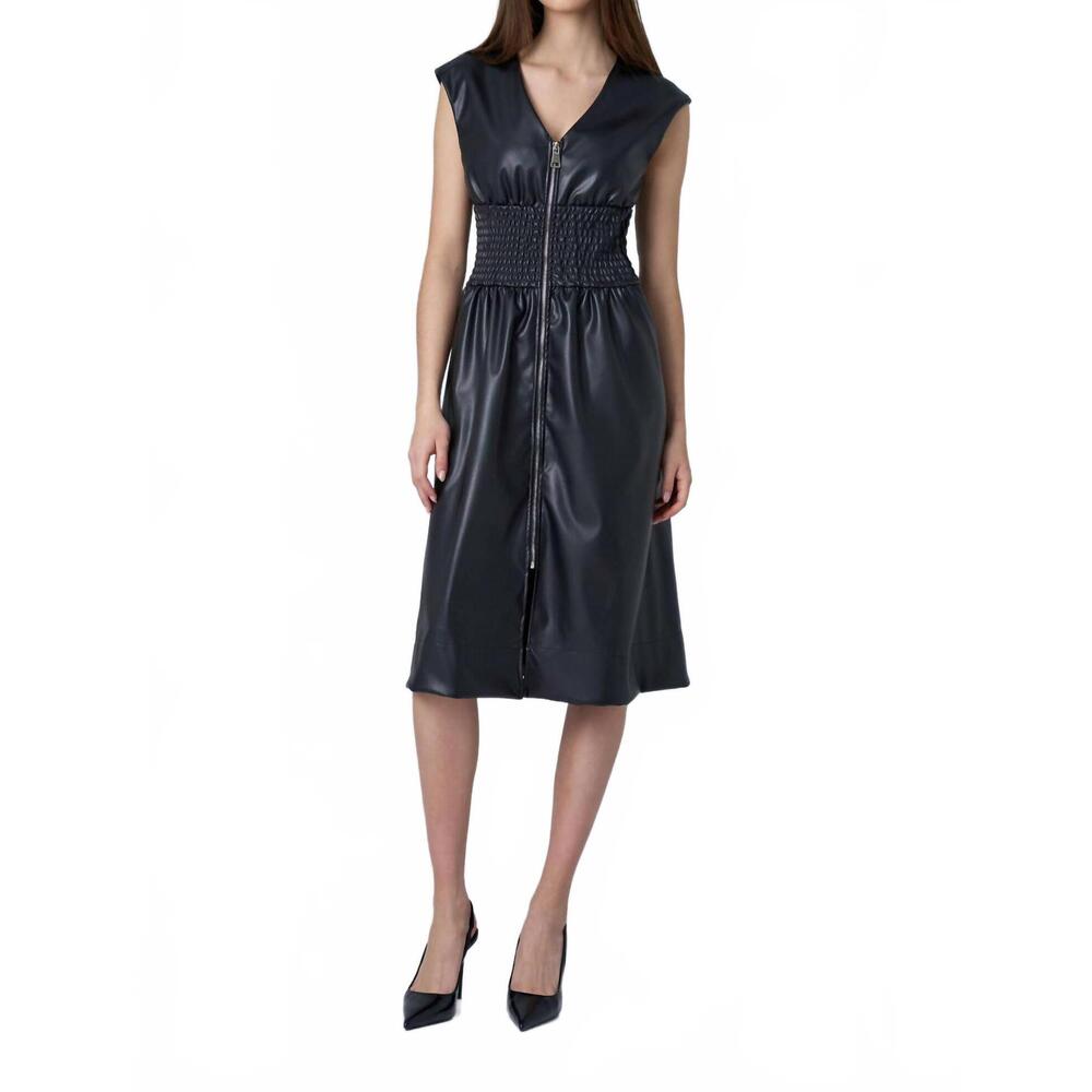NEW ASTRID date night dress in black